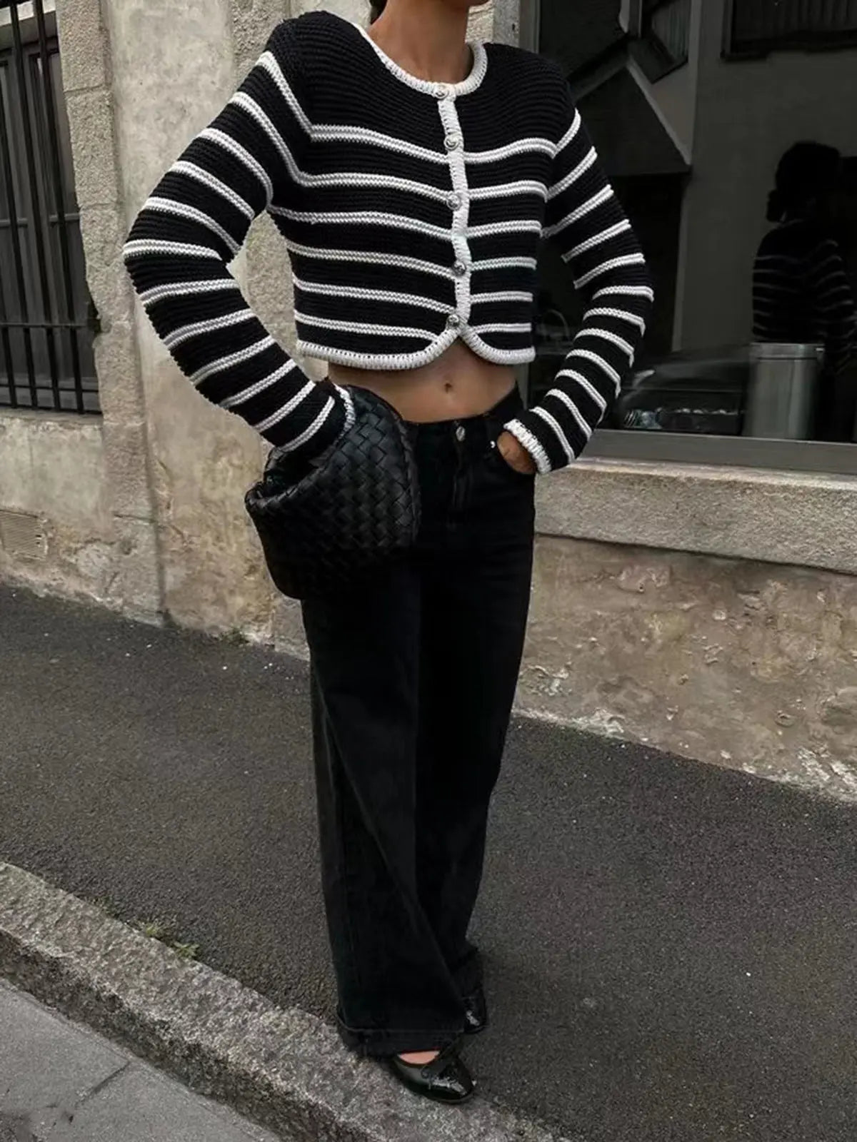 Bauchfreier gestreifter Pullover