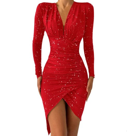 Damen Kleid mit tiefem Ausschnitt aus Paillettenstoff und Rüschen