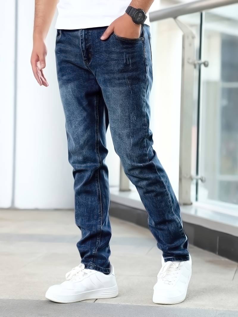Lässige Denim mit mittlerem Stretchanteil für Herren