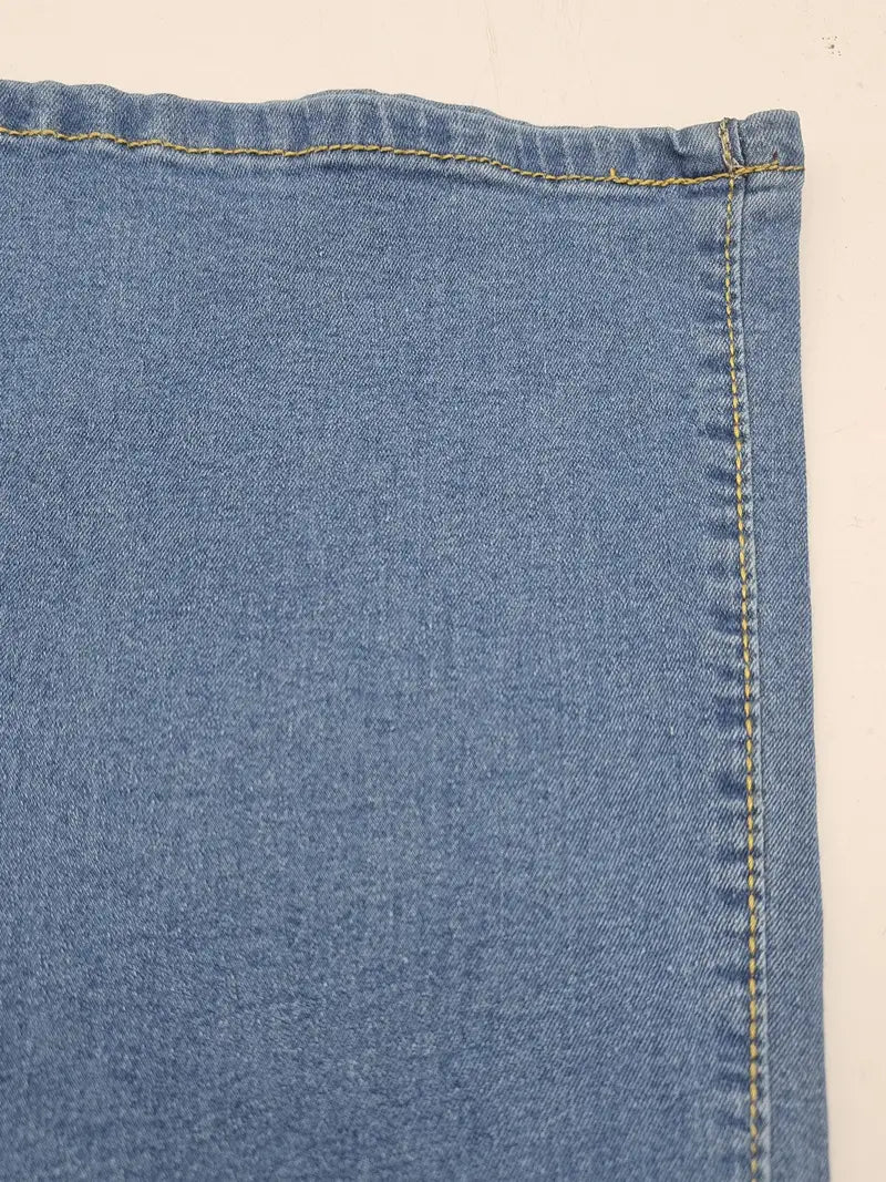 Schlagjeans mit hoher Taille