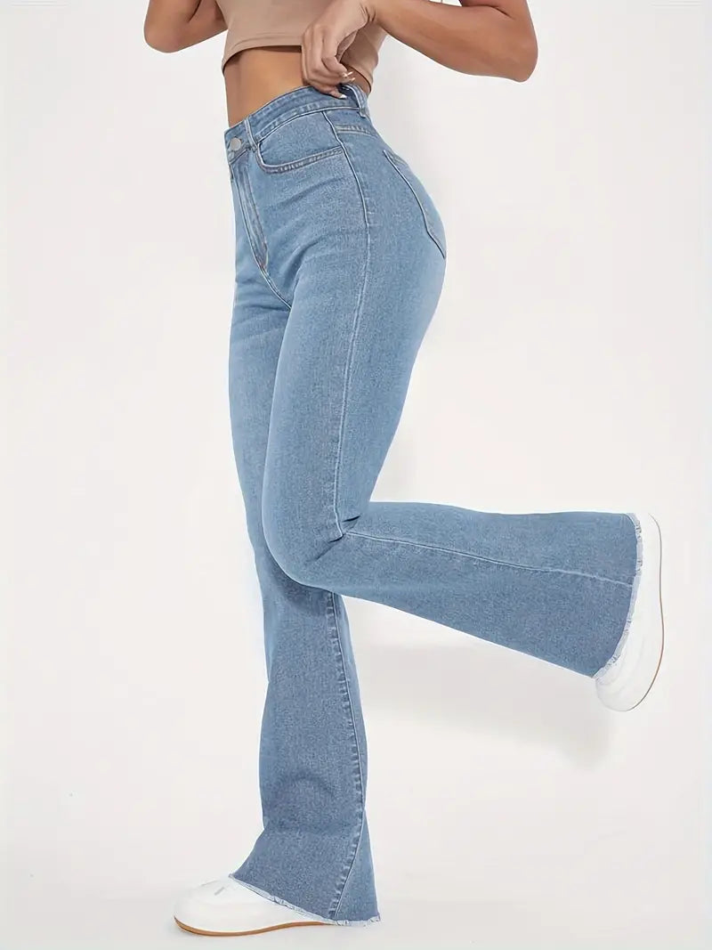 Stilvolle Schlagjeans für Damen