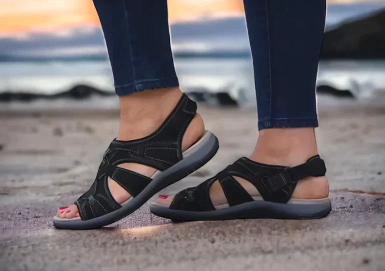 Stützende Sommersandalen
