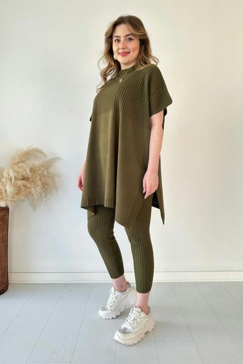 Damen-T-Shirt mit Strickstruktur und lockerer Passform aus Materialmix