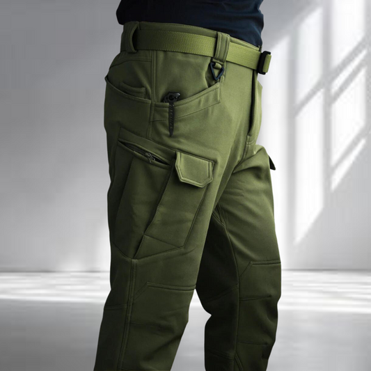 Herren Trainingsanzug im Military-Stil