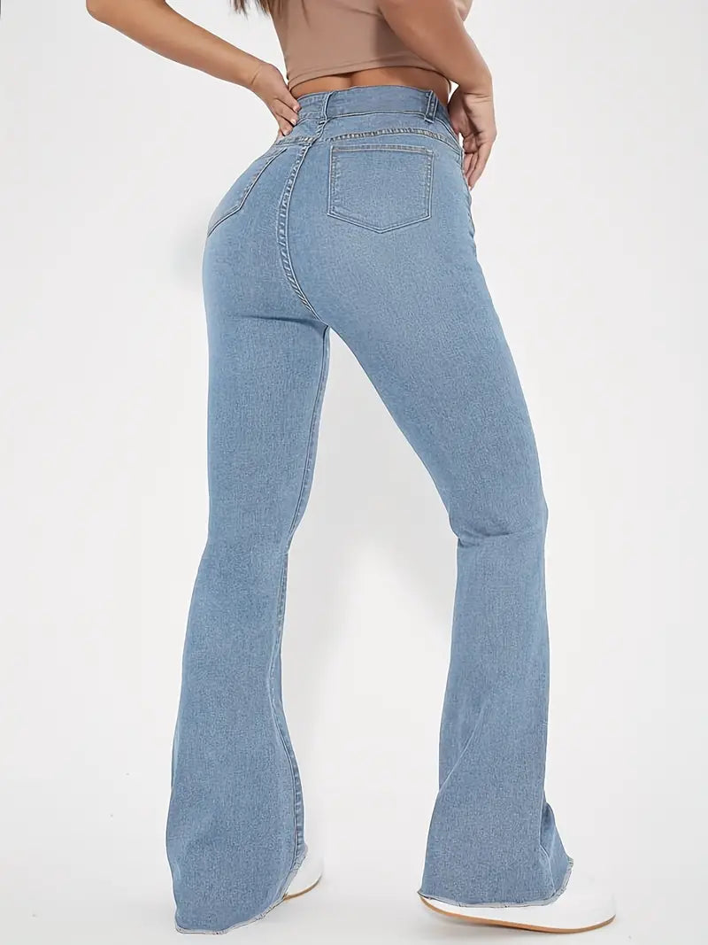 Stilvolle Schlagjeans für Damen