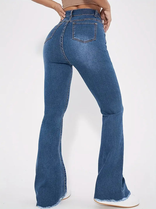 Stilvolle Schlagjeans für Damen
