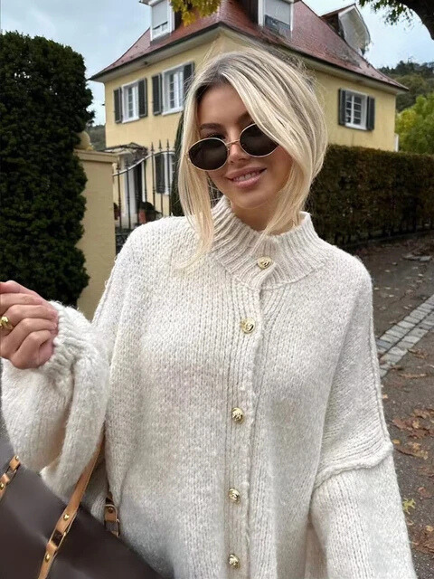 Strickpullover mit Rollkragen