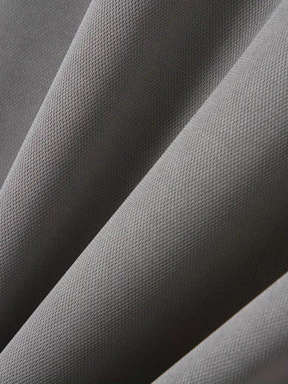 Herren-Hemd – Knopfverschluss – Materialmix – geeignet für Frühling und Sommer